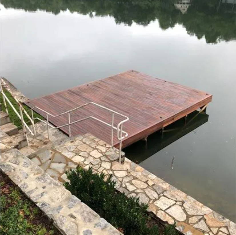 IPE Dock