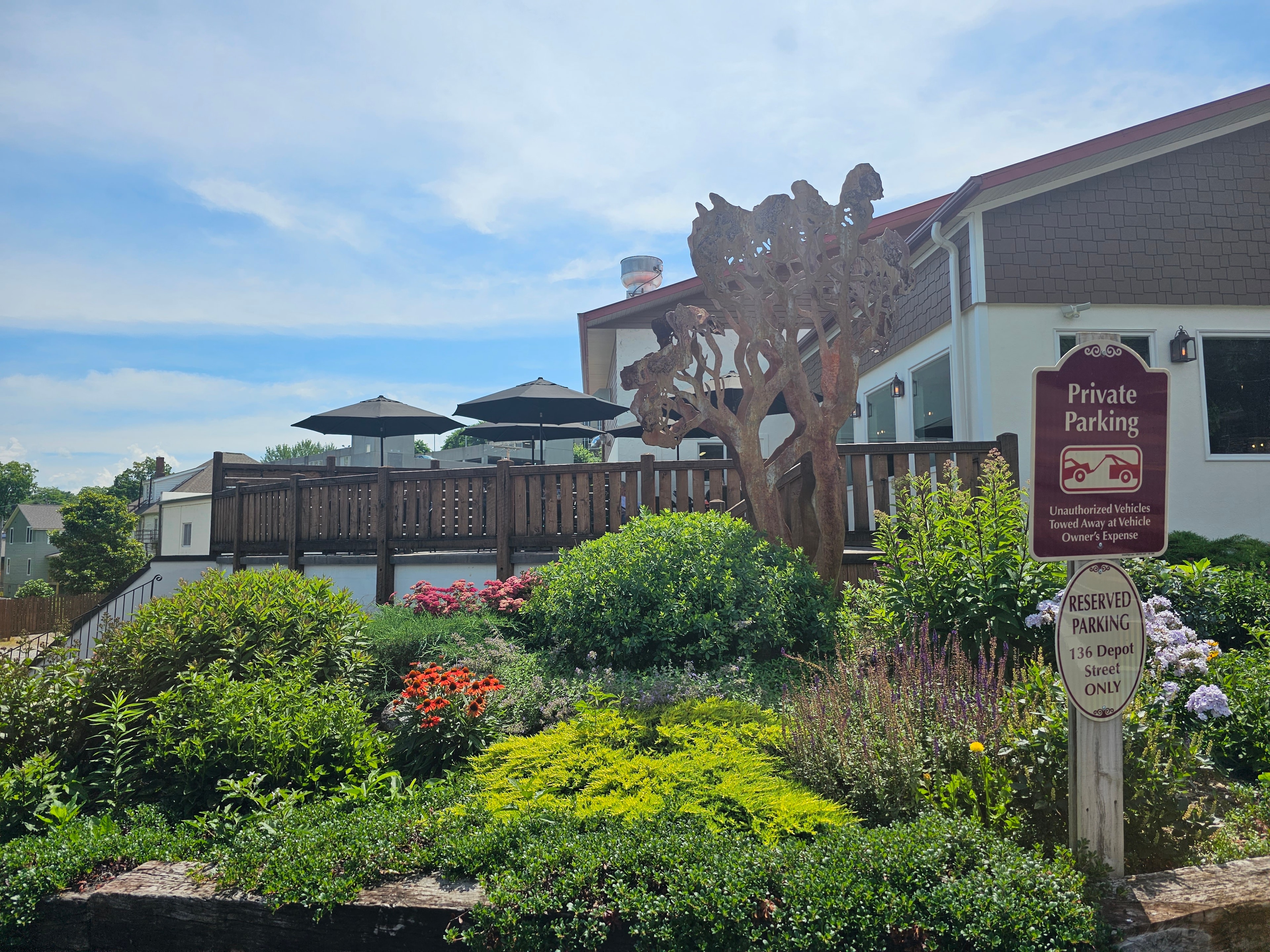 Single Tree Restaurant
